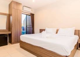 B2 Airport Boutique & Budget Hotel 4