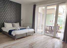Corvin Center Suites 3