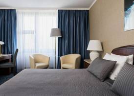 Booking Hotel & Spa 3