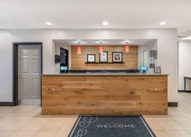 Country Inn & Suites by Radisson, Petersburg, VA 3
