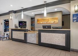 Best Western South Plains Inn & Suites 2