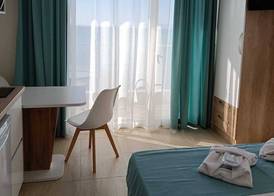 Navarino Luxe Suites 5