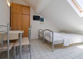 Apartments Neq 4