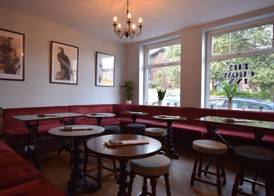 The Crow Inn 5