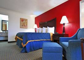 Americas Best Value Inn Kingsville 4