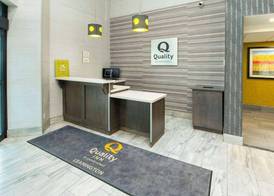 Quality Inn 4