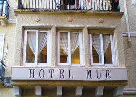 Mur 2