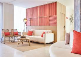 Universal Hotel Perla 2