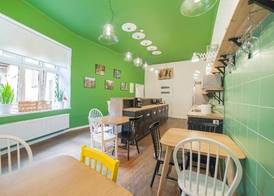 Dizzy Daisy Hostel 2