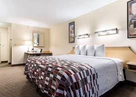 Red Roof Inn Cleveland Airport - Middleburg Heights 5