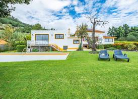 Villa Piedade by Homie 4