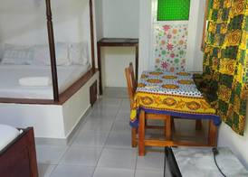 Baraka Aquarium Bungalows 5