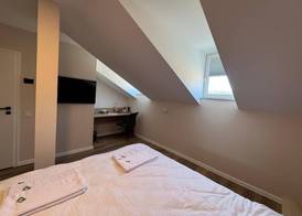 Promenaden Hotel 3