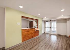WoodSpring Suites Dallas Plano Central Legacy Drive 5
