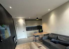 2br-2ensuite-balcony-cityview-parking-central 5