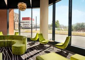 Super 8 by Wyndham Mainz Zollhafen 2