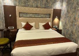 THE TRIUMPH Hotel 5