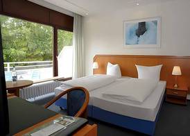 ACQUA Strande Yachthotel & Restaurant 3