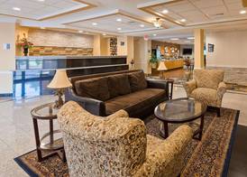 Best Western Plus New England Inn & Suites 3