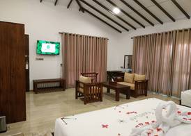 Sigiriya Cashew Palace Resort 2