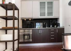 Stunning Olhos do Mar Apt, Albufeira 4