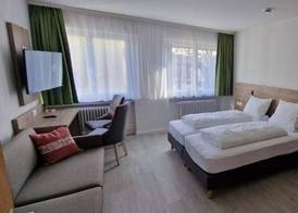 Hotel Ladage 3