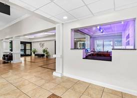 Days Inn & Suites by Wyndham Lakeland 5
