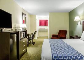 Rodeway Inn Groton - New London 5
