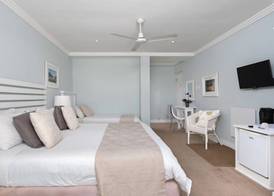 L X I Camps Bay 3
