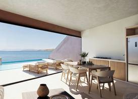 Volta Seaside Boutique Hotel 3