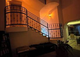 Cleo Hotel 2