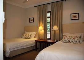 MontMartre Chalets & Venue 3