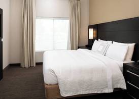Residence Inn Visalia 4