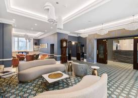 Commodore Hotel 2