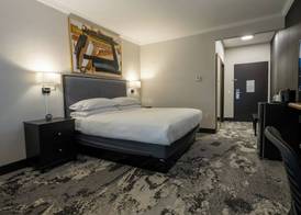 Champions Club and Hotel, Houston Westchase 5