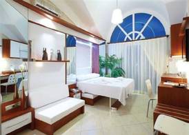 Seahorse Deluxe Hotel 3