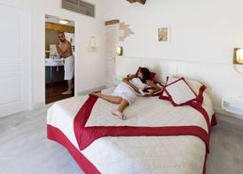 Hôtel Restaurant & Spa Plaisir 5