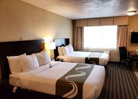 Quality Inn & Suites Vancouver - Hazel Dell 5