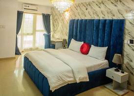 Royalty Place Hotel 3