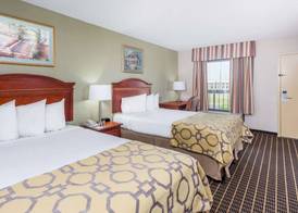 Baymont by Wyndham Clarksville Northeast 4