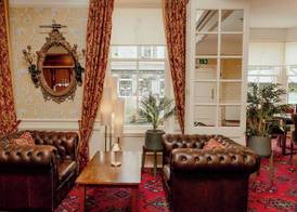 Fisher's Hotel 4