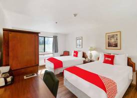 OYO Hotel Portage I-94 5