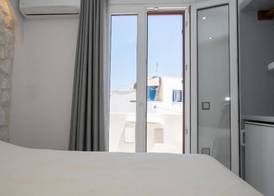 Katerina Roza Studios - Heartfelt Hospitality in the City 4