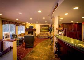 MOUNT ROBSON INN 5