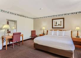 Baymont by Wyndham Loveland/Fort Collins Area 4