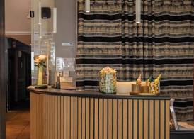 Brit Hotel Confort Nîmes Ouest - A9 sortie 25 2
