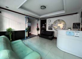 Green Hotel 2