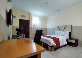 Joy House Hotel and Suites 5