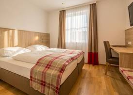 Hotel Unter den Linden 4