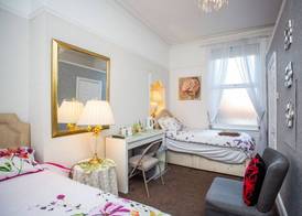 Ocean Road Rooms 3